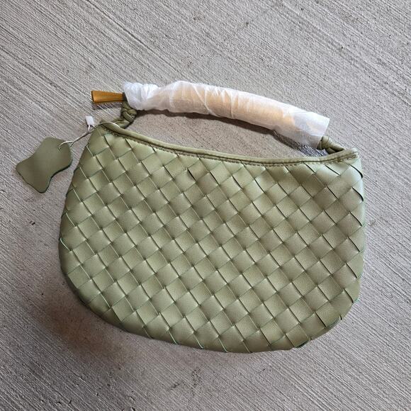 Cave Green Leather Venata Weave Sardine Magnet Close Clutch Hand Bag Purse NWT - Picture 2 of 5
